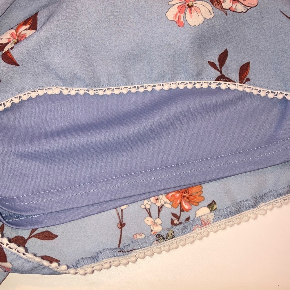 Light Blue Floral Print Off the Shoulder Cinch Waist Romper Size S - Picture 5 of 5
